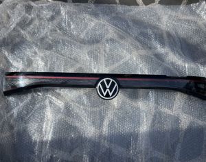VOLKSWAGEN ID.4 2021-2025 - 2