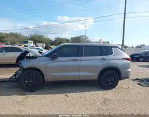 MITSUBISHI Outlander 2022 2.5