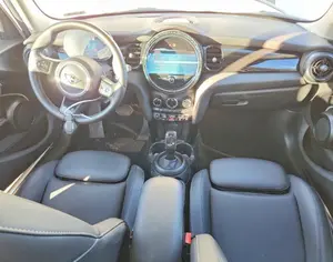 MINI Cooper 2023 2.0 - 4