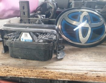 TOYOTA Prius 2019-2022 - 2