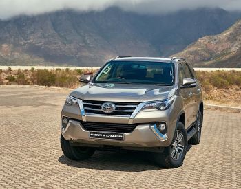 TOYOTA Fortuner 2015-2024