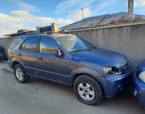 KIA Sorento 2005 3.5 - 5