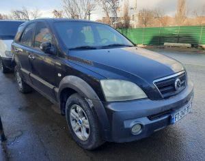 KIA Sorento 2005 3.5 - 6