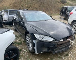 TESLA Model S 2013 1.5 - 2