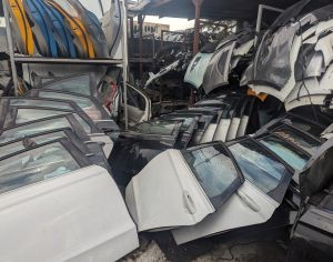 FORD Fusion 2011 2.5 - 3