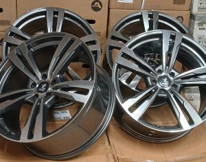 R21 AUDI Q8 2023-2025 - 2
