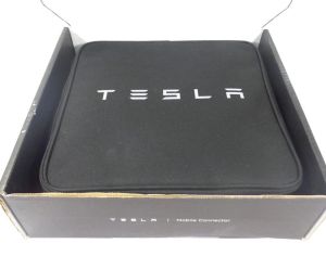 TESLA Model Y 2020-2026 - 3
