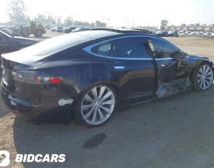 TESLA Model S 2016 0.1 - 4