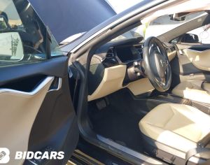 TESLA Model S 2016 0.1 - 5