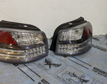 LEXUS HS 250h 2009-2012 - 3