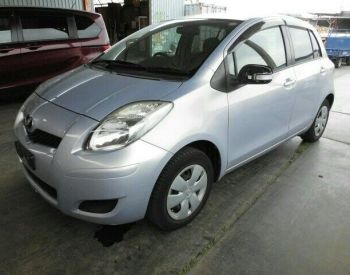 TOYOTA Vitz 2005-2011