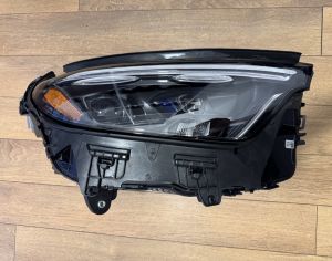 MERCEDES-BENZ GLC 220 2023-2026
