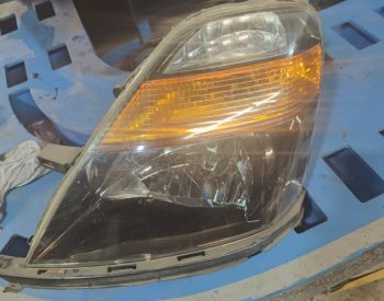 HONDA Stream 1998-2005 - 1