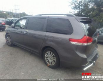TOYOTA Sienna 2011 3.5 - 10