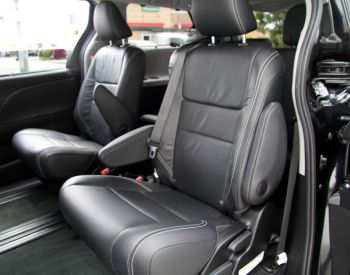 TOYOTA Sienna 2011 3.5 - 12