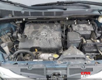 TOYOTA Sienna 2011 3.5 - 4