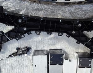 TESLA Model 3 2014-2024 - 2