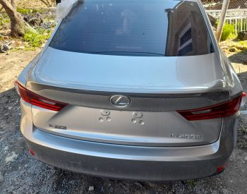LEXUS IS 200 2010-2021