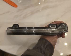 MERCEDES-BENZ C 300 2023-2026