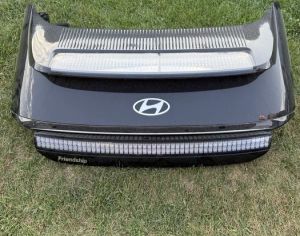 HYUNDAI Ioniq 6 2022-2026