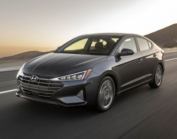 HYUNDAI Elantra 2022 1.8 - 6