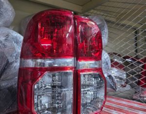 TOYOTA Hilux 2015-2026 - 5