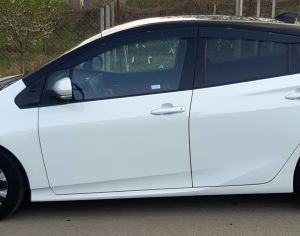 TOYOTA Prius Prime 2020 1.8 - 10