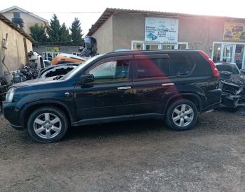 NISSAN X-Trail 2010 2.0 - 9