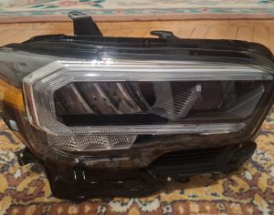 TOYOTA Tacoma 2020-2023