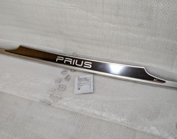 TOYOTA Prius 2018-2020 - 1