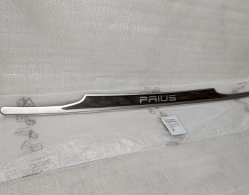 TOYOTA Prius 2018-2020 - 5