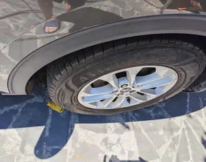R17 FORD Escape 2022 - 6
