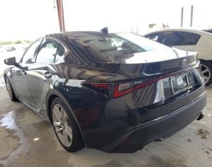 LEXUS IS 300 2021 2.0 - 9
