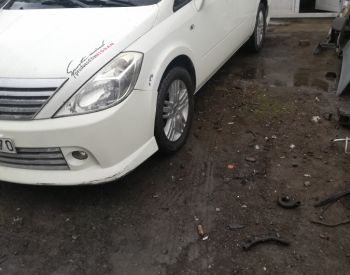 NISSAN Presage 2001-2006