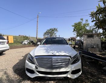 MERCEDES-BENZ C 300 2016 2.0 - 1