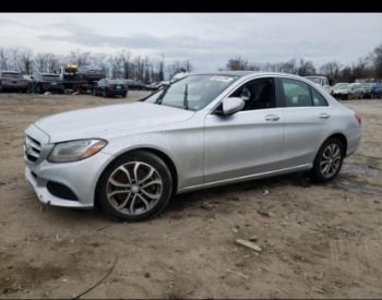 MERCEDES-BENZ C 300 2016 2.0 - 10