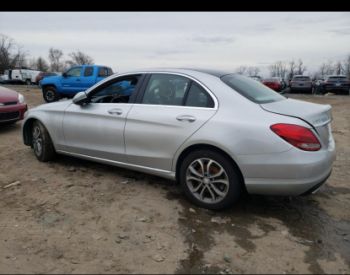 MERCEDES-BENZ C 300 2016 2.0 - 11