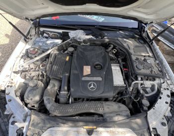 MERCEDES-BENZ C 300 2016 2.0 - 3