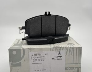 MERCEDES-BENZ E 200 2014-2026