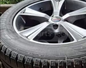 R18 BMW-ის დისკები და საბურავები R18 255/55