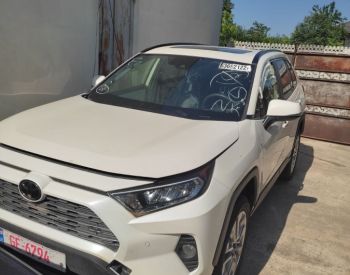 TOYOTA RAV 4 2021 2.5 - 3