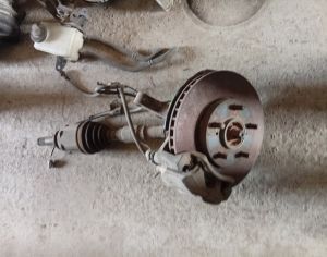 TOYOTA Noah 2001-2006