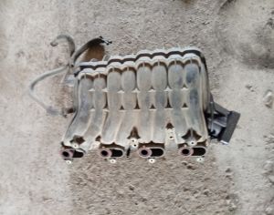 TOYOTA Noah 2001-2006
