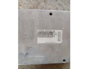 TOYOTA Noah 2001-2006 - 2