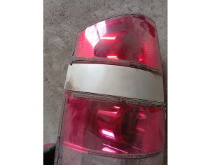 TOYOTA Noah 2001-2006 - 2