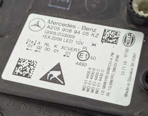 MERCEDES-BENZ C 300 2018-2020 - 5