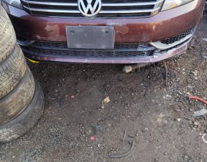 VOLKSWAGEN Passat 2011 2.5 - 3