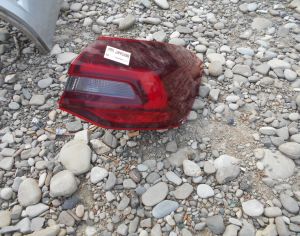 704702.FORD Focus 2023.უკანა მარჯ ფარი