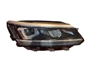 VOLKSWAGEN Passat 2016-2019 - 1