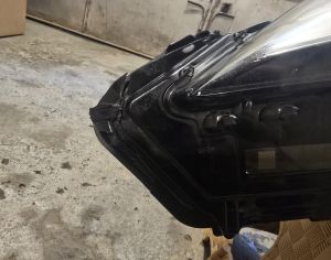 LEXUS UX250h 2019-2026 - 9